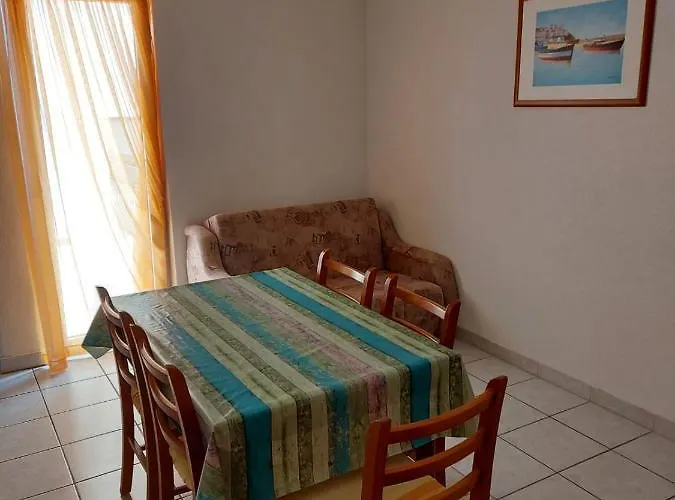 Apartman Karla *